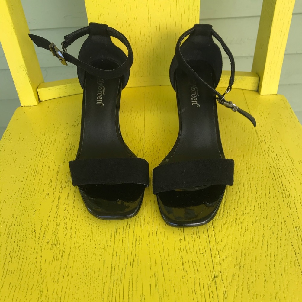 Kay Green 2 in. high heeled shoes with ankle strap